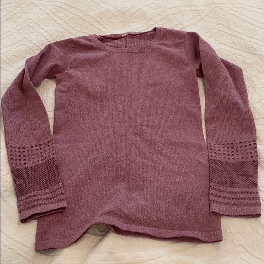 Alo yoga top